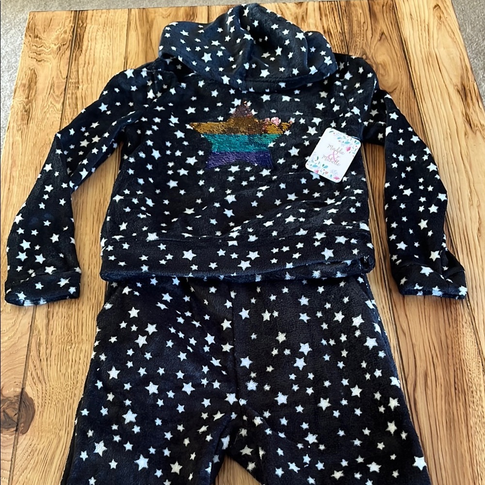 Maddie & Michelle Starry Night Kids Pajamas NWT